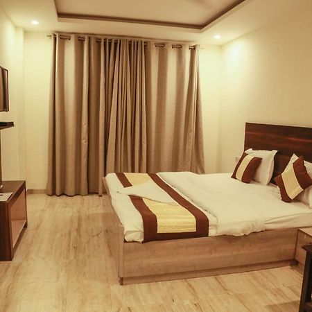 Basoya Farm 2Bhk Villla With Pool - 10 Min Away From Chattarpur Faridabad Eksteriør bilde