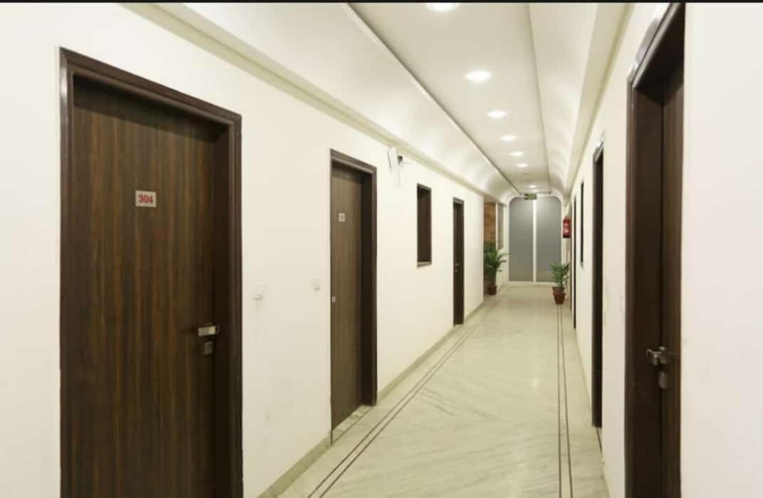 Basoya Farm 2Bhk Villla With Pool - 10 Min Away From Chattarpur Faridabad Eksteriør bilde